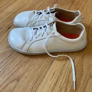 Origo Barefoot Everyday Sneaker for Women, Size US 10